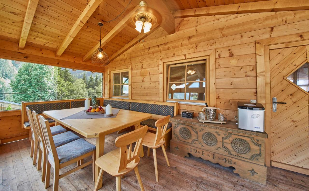 Holiday Lodge Frei & Wild Viehhofen Exterior photo